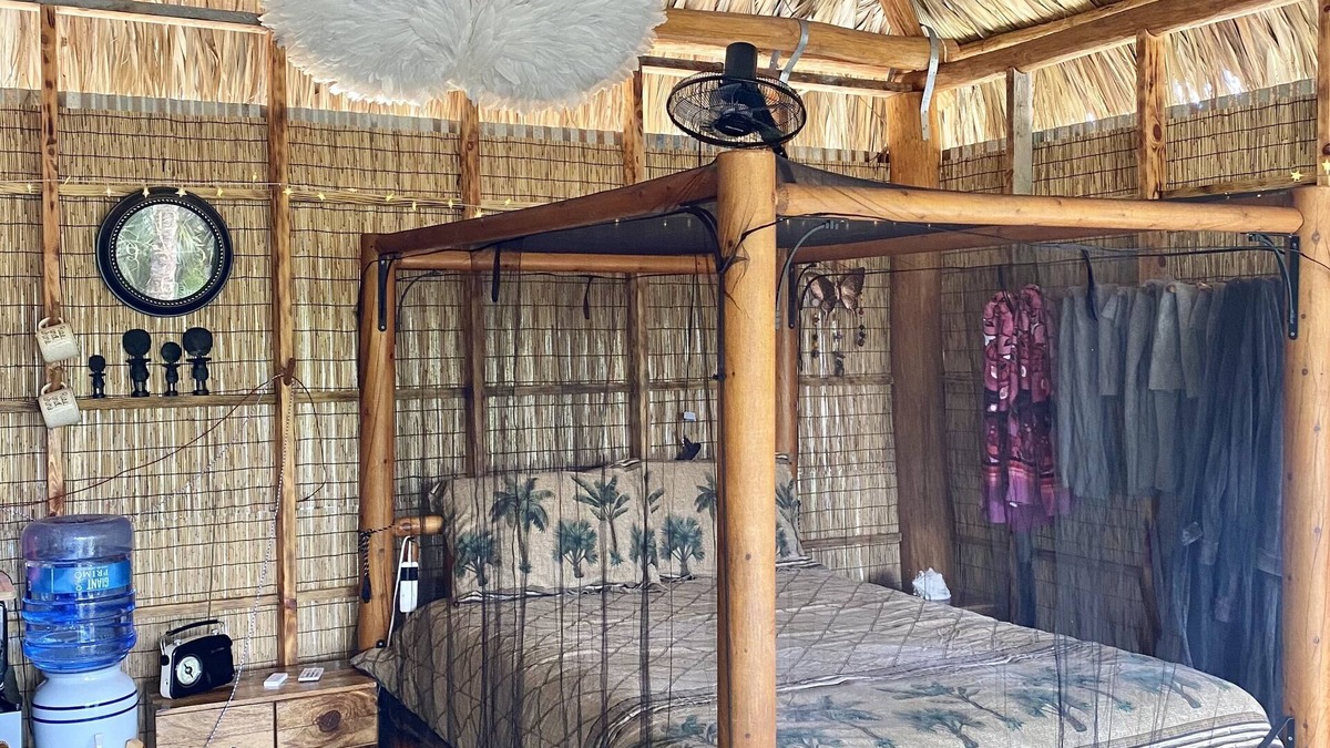 Port Charlotte House | Exotic waterfront Glamping experience