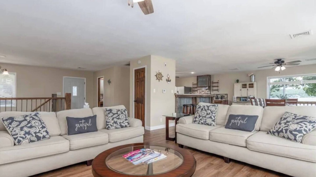 Barnett House | Expansive Waterfront & Large Dock