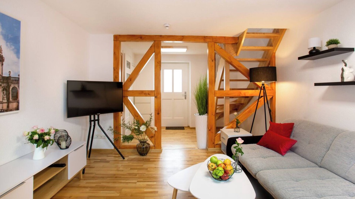 Pulsnitz Apartment | ‘Experience a relaxing time in the Wohnperle Carré Charlott 2 in Pulsnitz!’