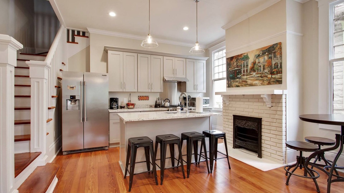 New Orleans House | Experience city life near vibrant City Park