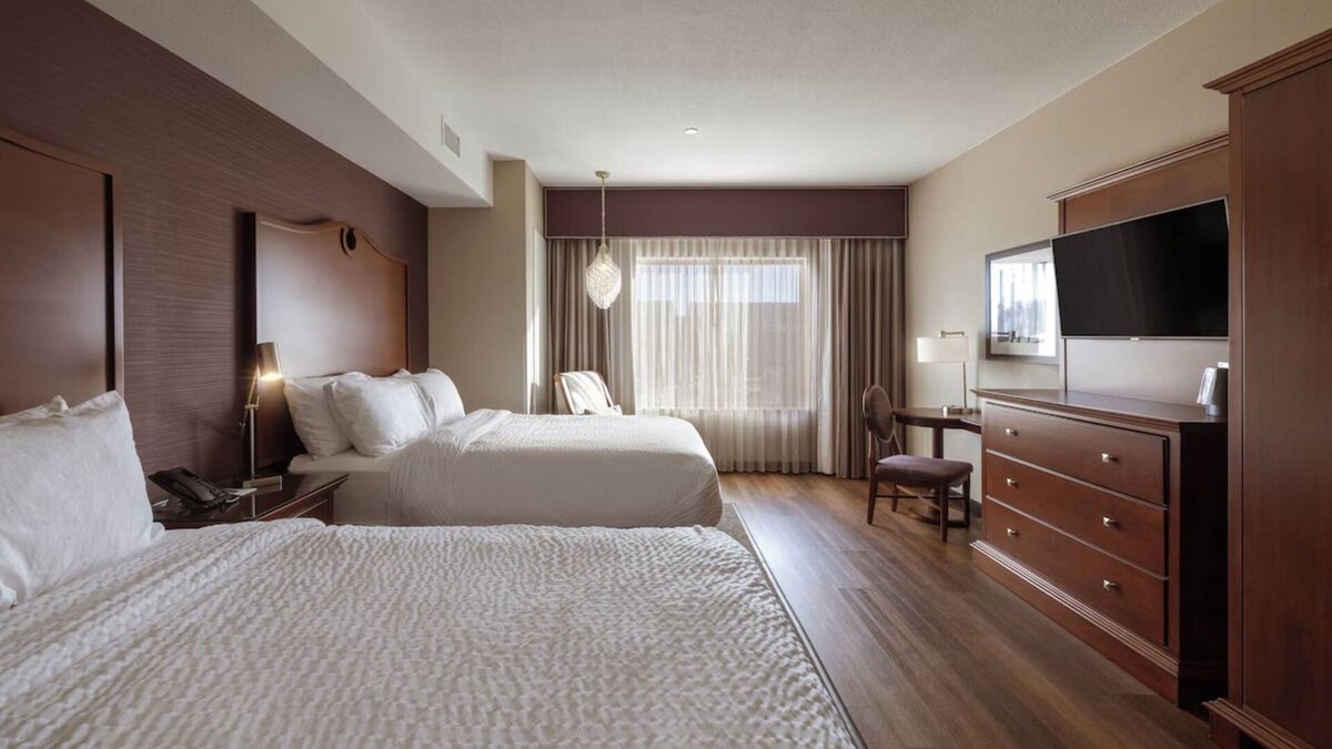 Parker Hotel | Experience Comfort w/Elegant Touches + Historical, 2 Units
