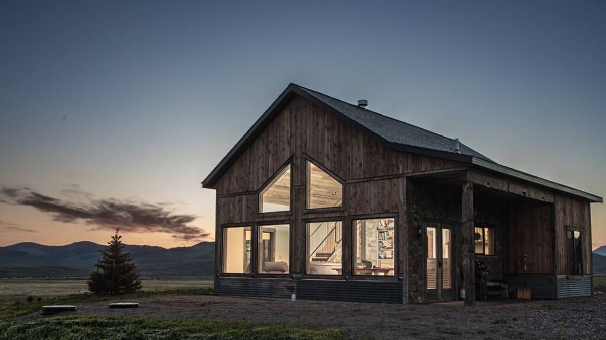 Beaverhead County Cabin | Experience Montana's Rustic Charm in the Big Hole Valley!