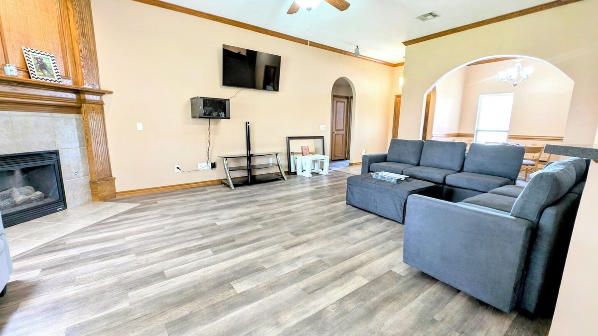 Norman House | Experience Norman living near University