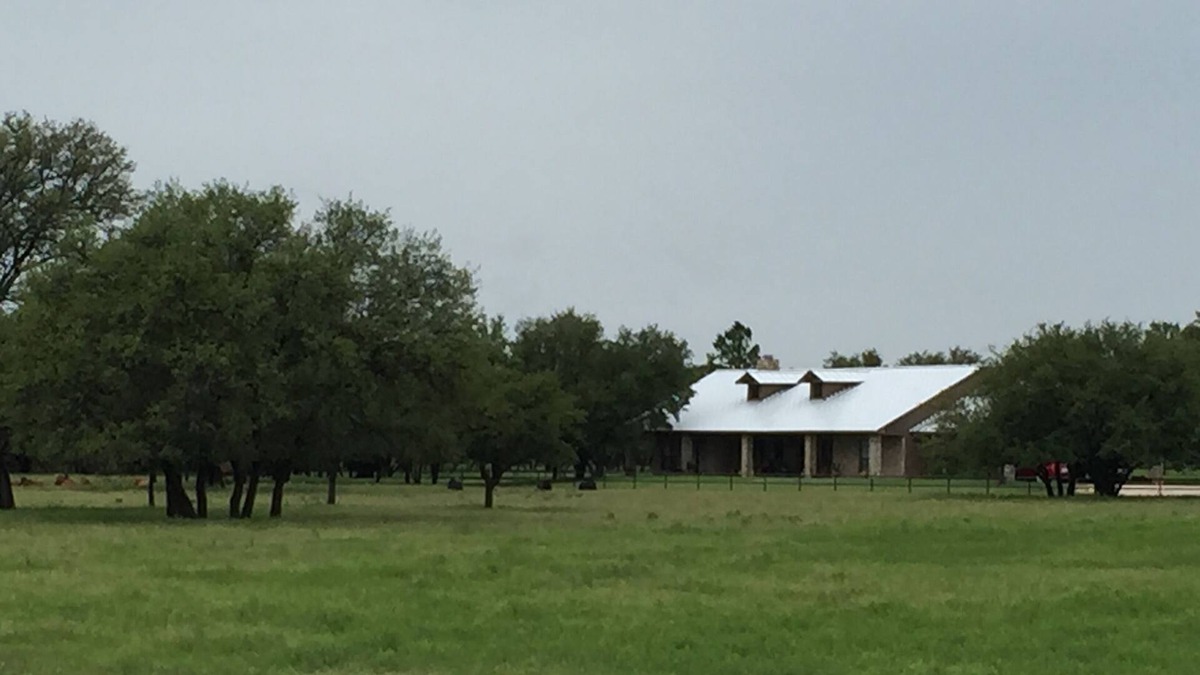 Santa Anna House | Experience Ranch Seclusion!