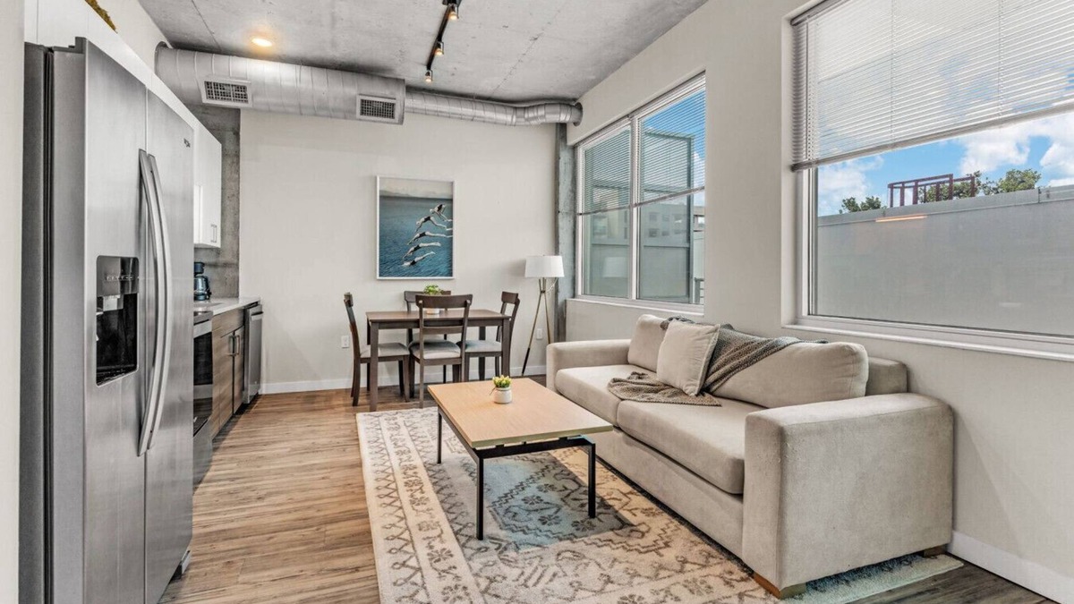 St. Petersburg - Clearwater Apartment | Experience St. Pete: Charming 1-Bed by Tropicana