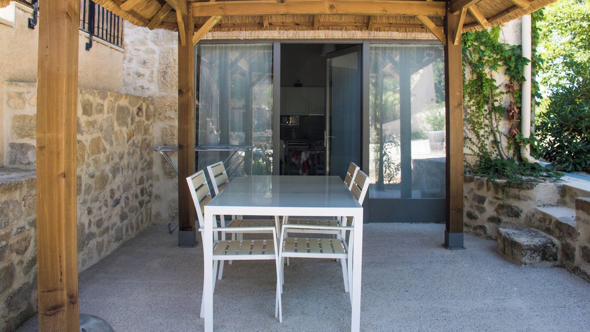 Montagnac Villa | Experience the art of well-being in a refined, soothing setting, ideal for families.