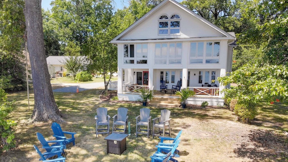 North Beach House | Experience the Chesapeake Bay Lifestyle at the Historic and Waterfront Bay Dreams