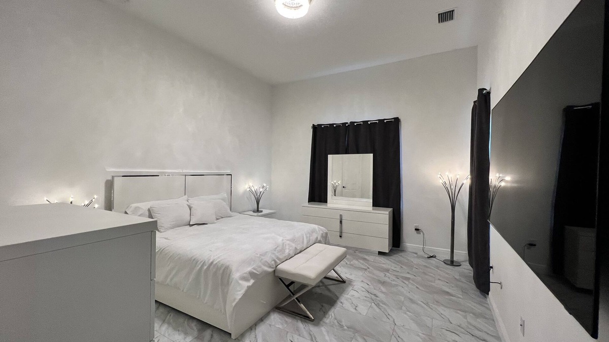 Ave Maria House | Experience your Dream Vacation Home