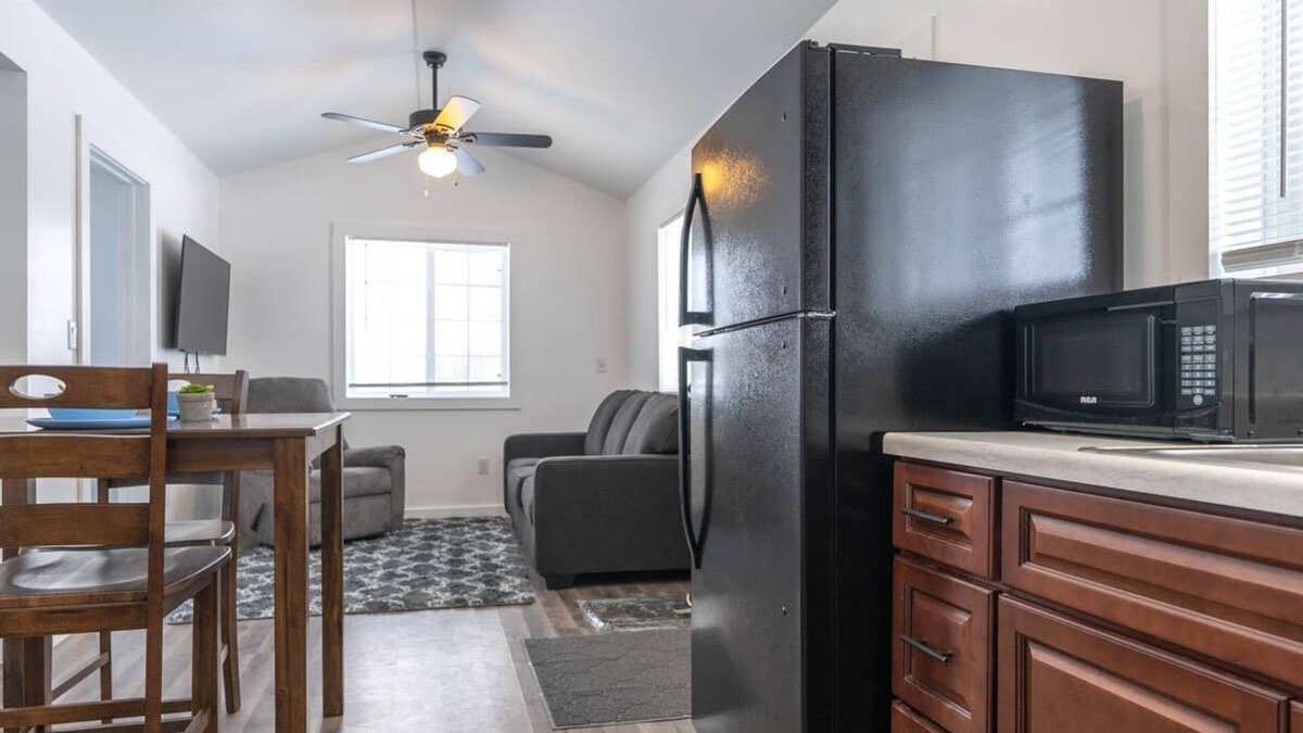 Laurium Cottage | Explore Keweenaw - 2 Bedroom Cottage