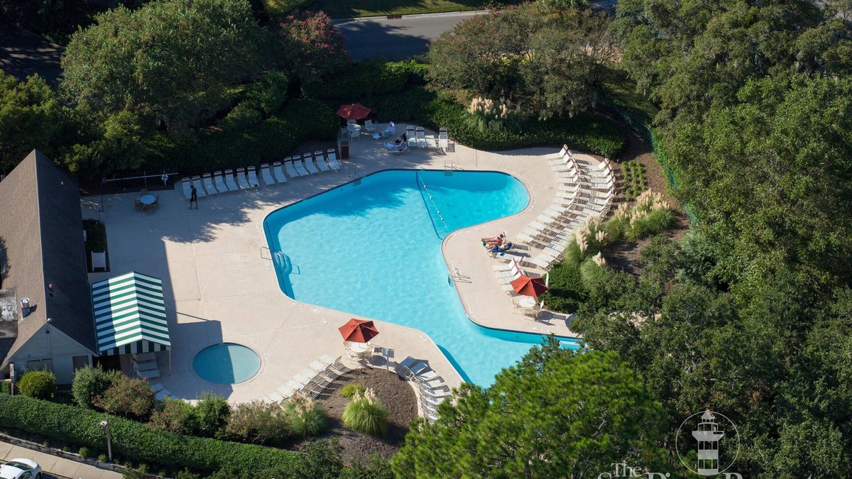 Palmetto Dunes House | Exquisite, spacious 6-Bdrm Home beautifully-updated getaway close to south beach