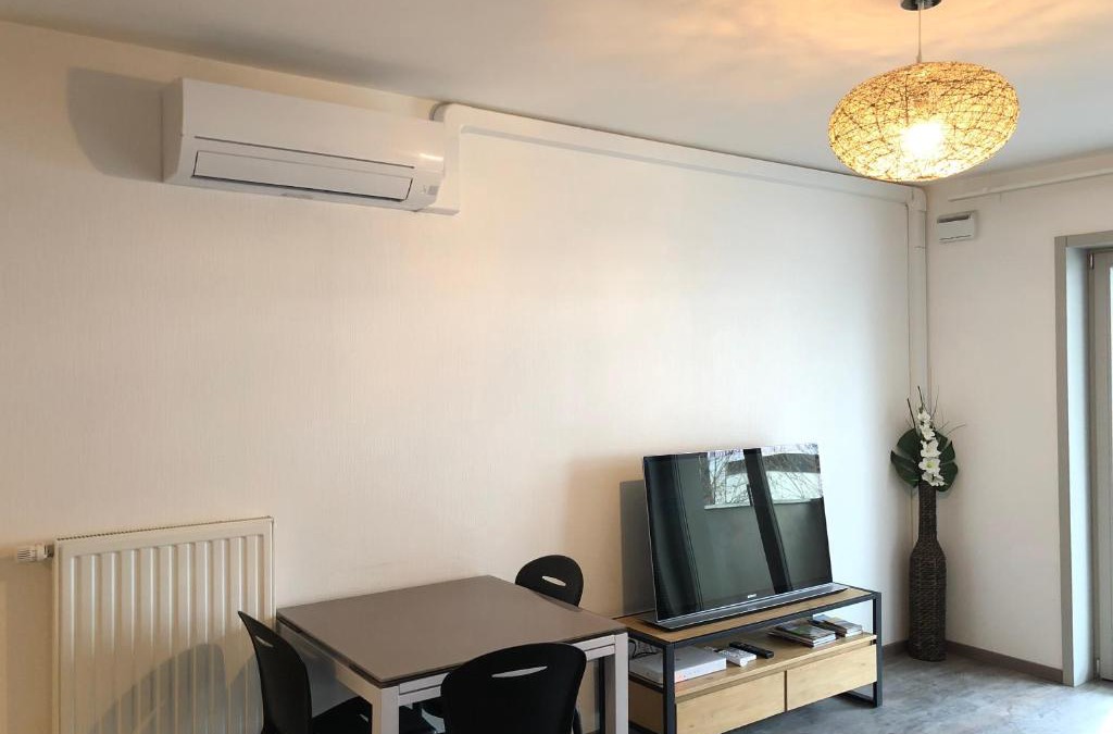 Neudorf Est Apartment | F2 côté UGC climatisé plein centre parking gratuit