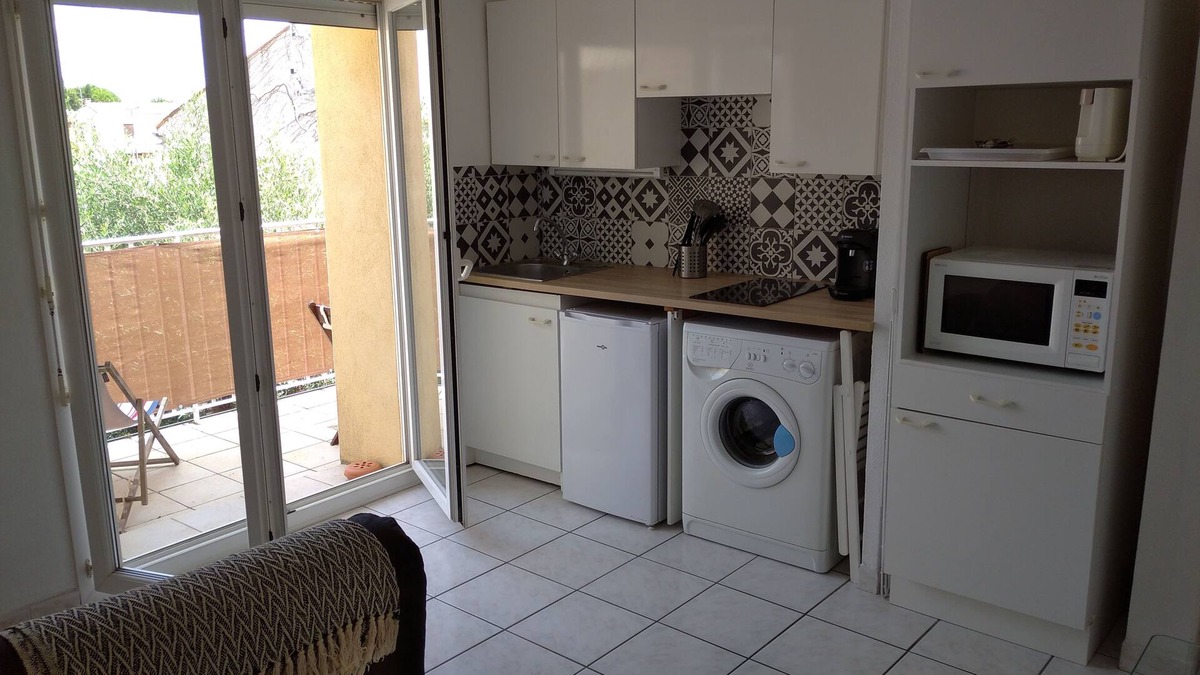 Perols Apartment | F2 with terrace 5 minutes from Carnon beaches