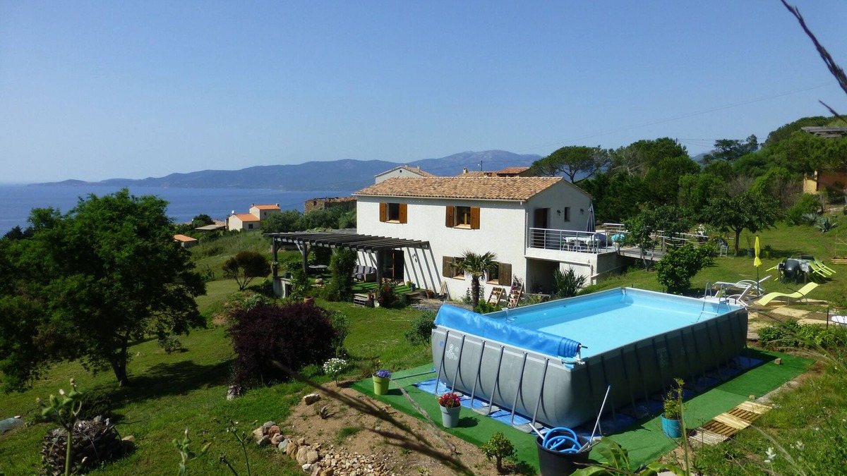Calcatoggio House | F3 of 80m ², swimming pool with sight on sea and mountains Arrival possible during the week