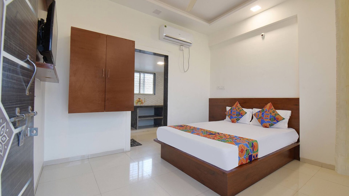 Pune Hotel | Fabexpress Relax Inn Ii