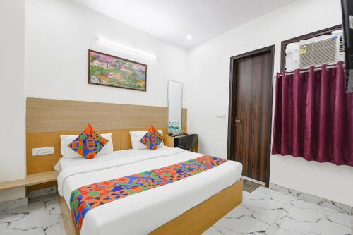 Janakpuri Hotel | FabHotel ASP Royal Residency I
