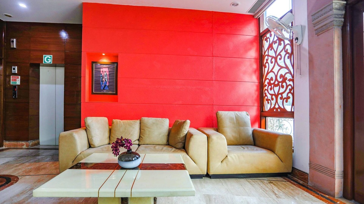 Chittaranjan Hotel | Fabhotel Corporate Park