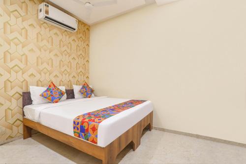 Hingana Hotel | FabHotel Dreamz Inn