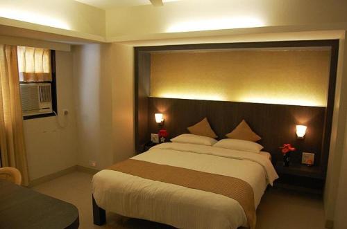 Vashi House | FabHotel Kuber