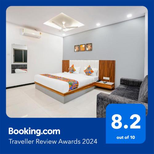 Surat Hotel | FabHotel Magnus