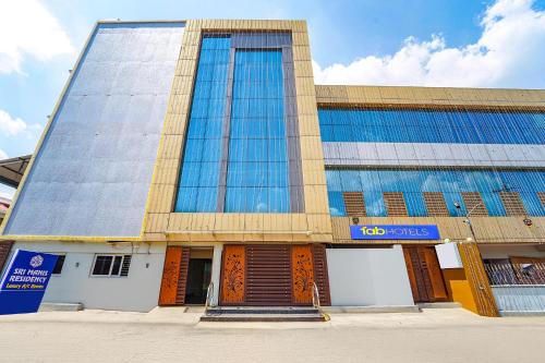 Sri Potti Sriramulu Nellore District Hotel | FabHotel Mani's Residency - Nr Coimbatore International Airport