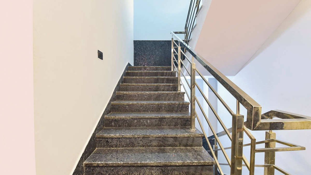 Raja Park Hotel | Fabhotel Pink Palace Raja Park