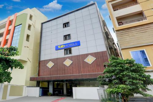 Khammam Hotel | FabHotel Radha Rani Residency