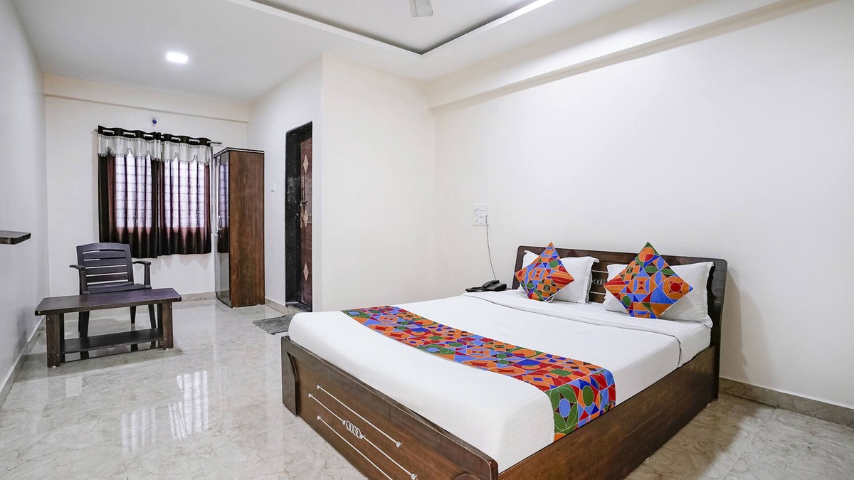 Pune Hotel | Fabhotel Rahul Executive