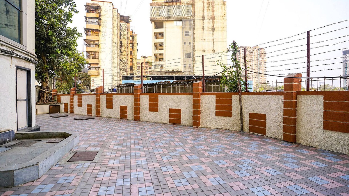 Mira Bhayandar Hotel | FabHotel Shree Balaji NX Banquets & Apartment