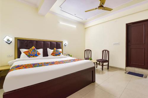 Panch Batti Hotel | FabHotel Silver Stay 04 - Ahinsa circle