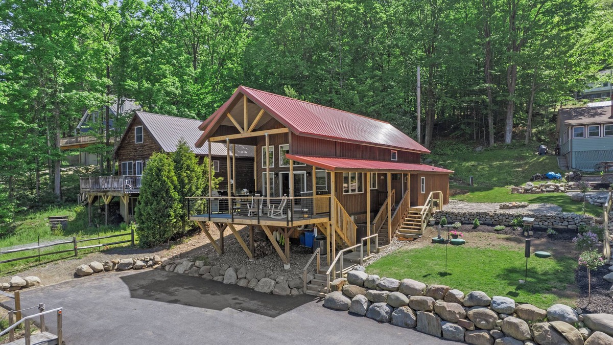 Day Ski Chalet | Fabulous 2-BR-2 Full Bath Chalet on the Marvelous Great Sacandaga Edinburg, NY