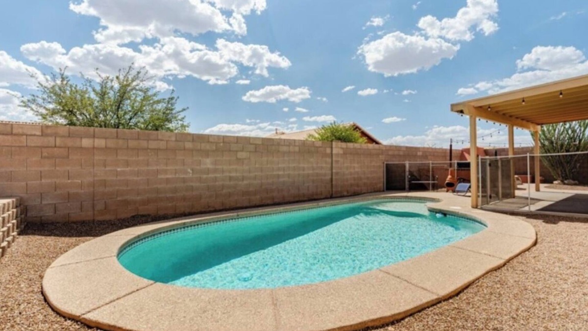 Rita Ranch House | Fabulous 4-bedroom house with AC and pool in Tucson
