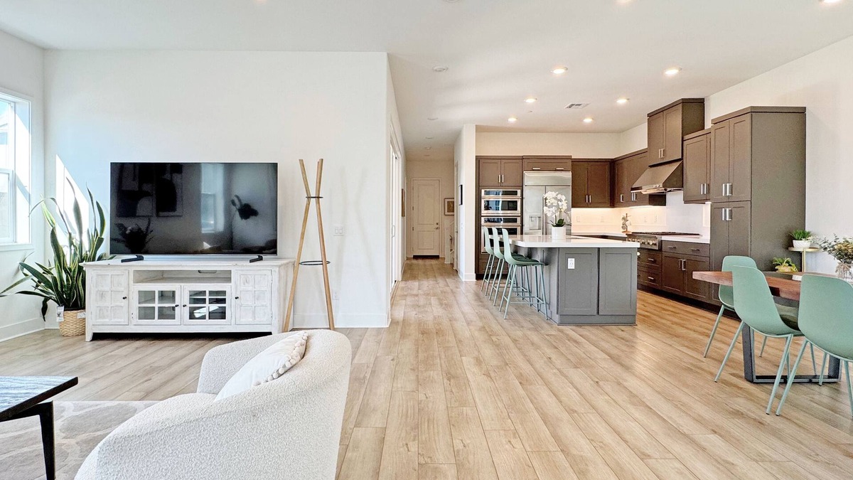 Lake Forest House | Fabulous 4-bedroom house with AC in irvine Lake Forest