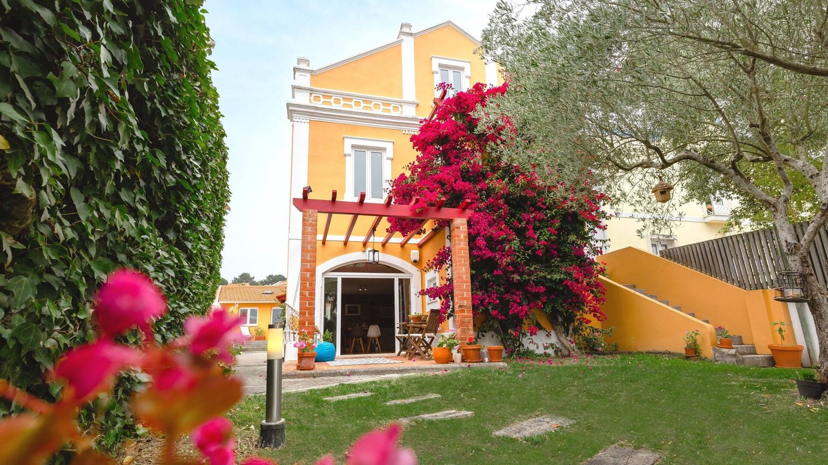 Foz do Arelho Villa | Fabulous and Quiet house in the centre of the village and near the beach.
