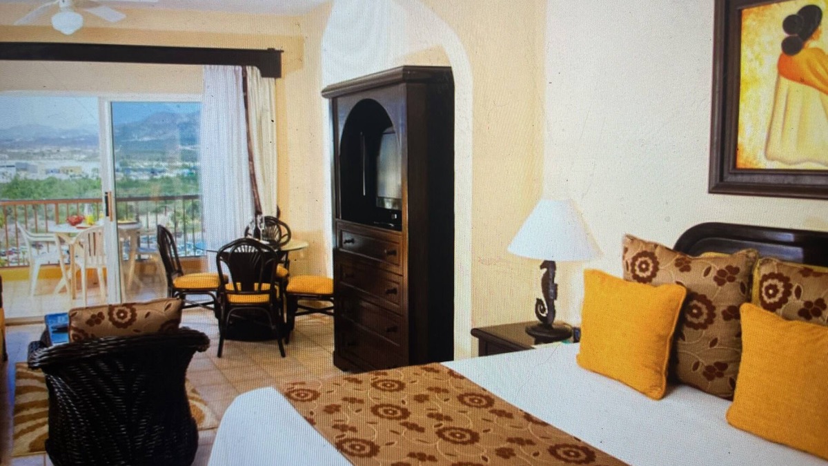Mexicali Resort | Fabulous Cabo Resort! December weeks available!