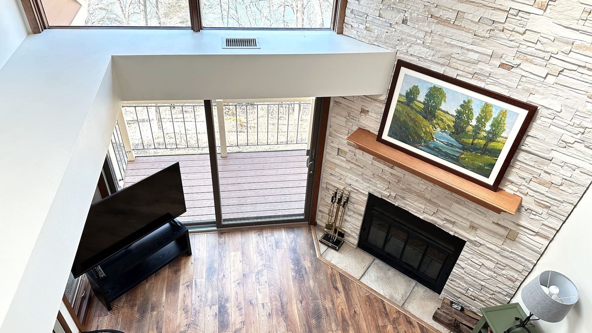 The Galena Territory Condo | Fabulous Lake Links Loft with 2-bedrooms in picturesque Galena