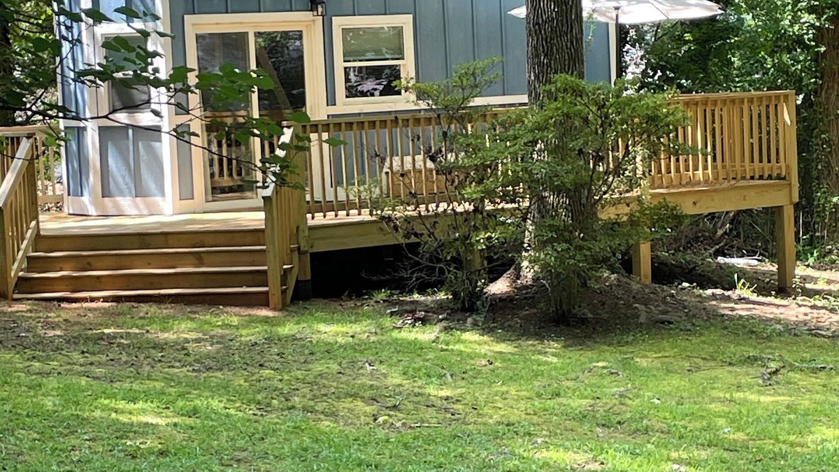 Seneca Cabin | Fabulous Tiny House with AC in charming Seneca