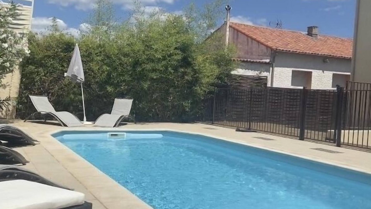 Marseillan Villa | Fabulous Villa with a pool - Just a 5 minute walk from the Old Town and Port