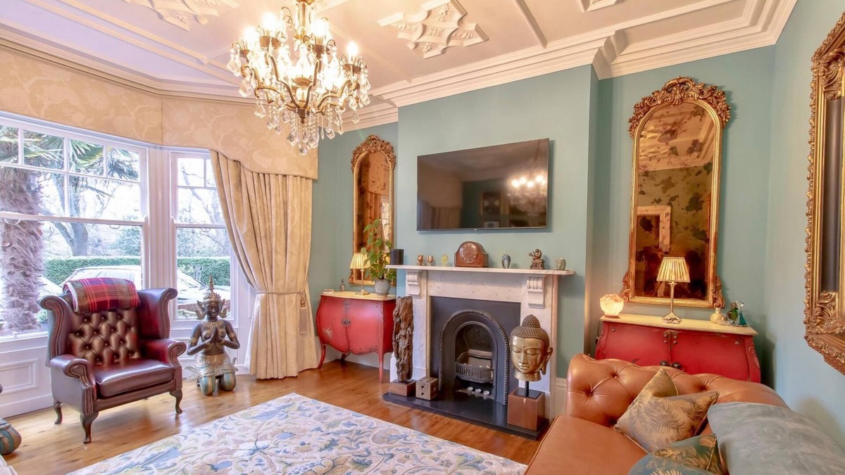 Roker House | Fabulously Unique 3BD Home Sunderland