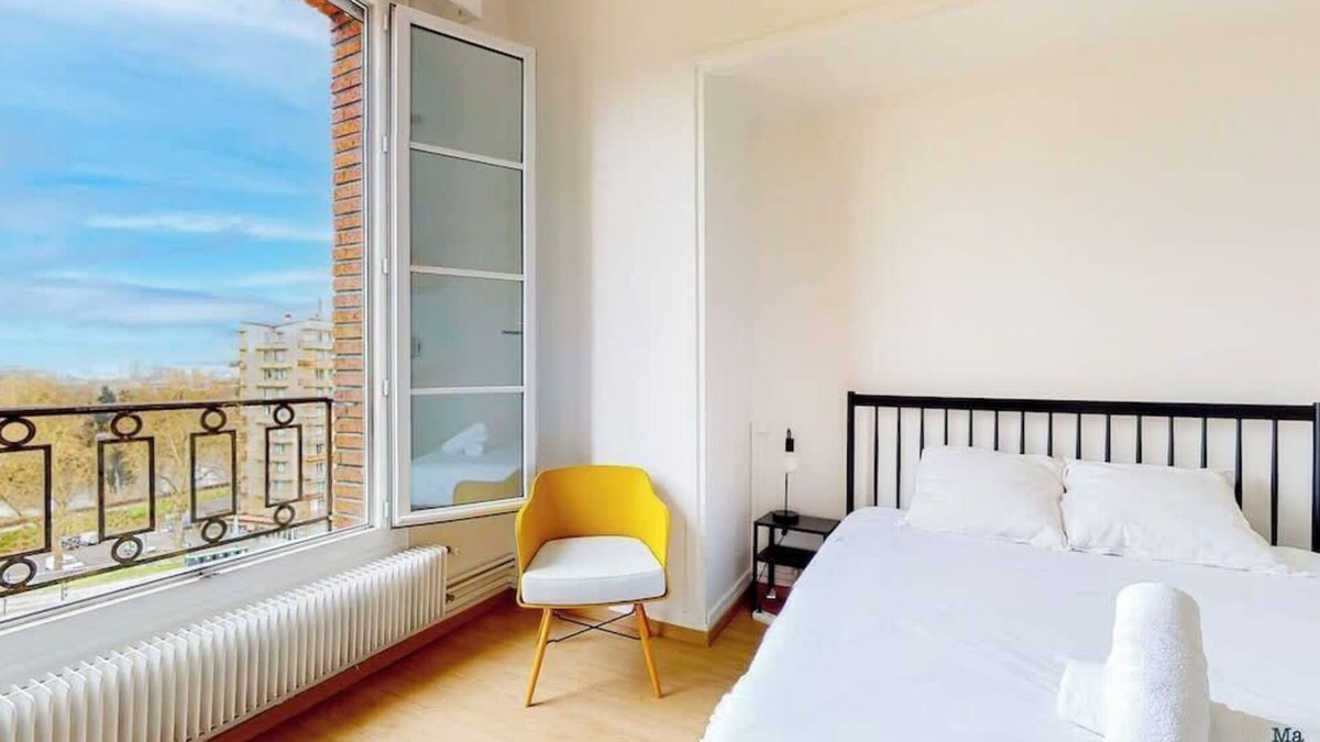 Fer a Cheval Apartment | Fac 6 · Vue Garonne - Tram- Parking