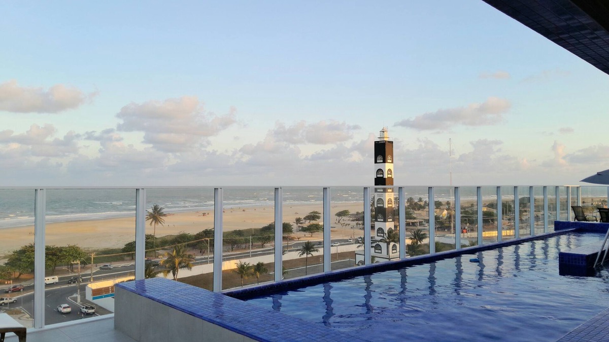 Coroa do Meio Apartment | Facing the beach, all rooms with sea views and a swimming pool on the terrace