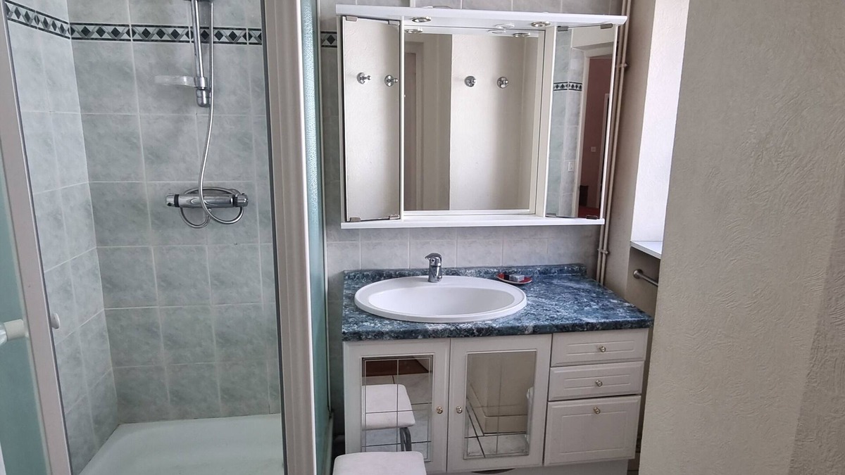 Audierne Apartment | Facing the port of Audierne, close to beaches and Pointe de Raz