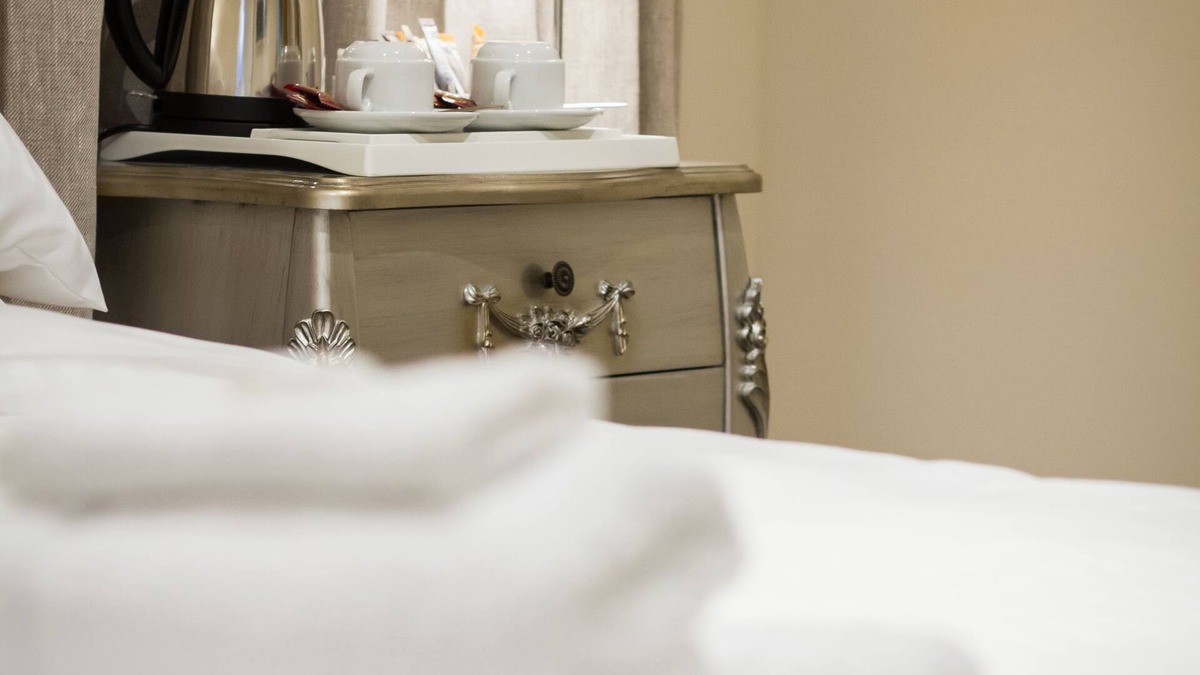 Clyst St Mary House | Fair Oak House Exeter Airport