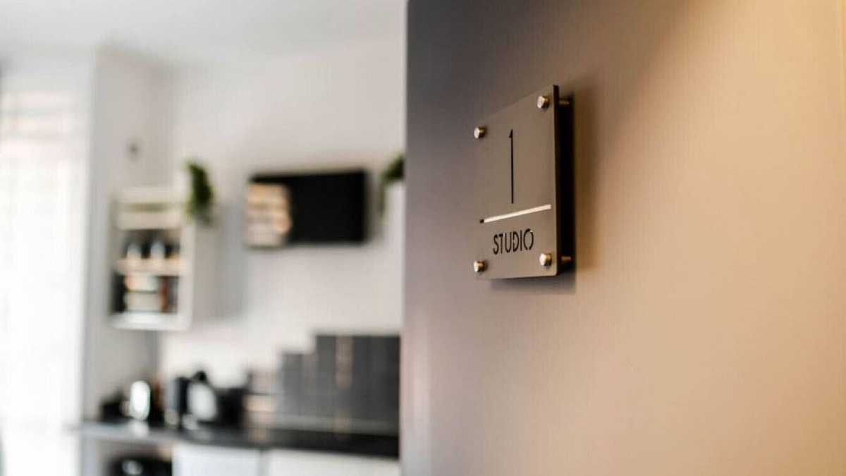 Hillrise Apartment | Fairbridge 1.