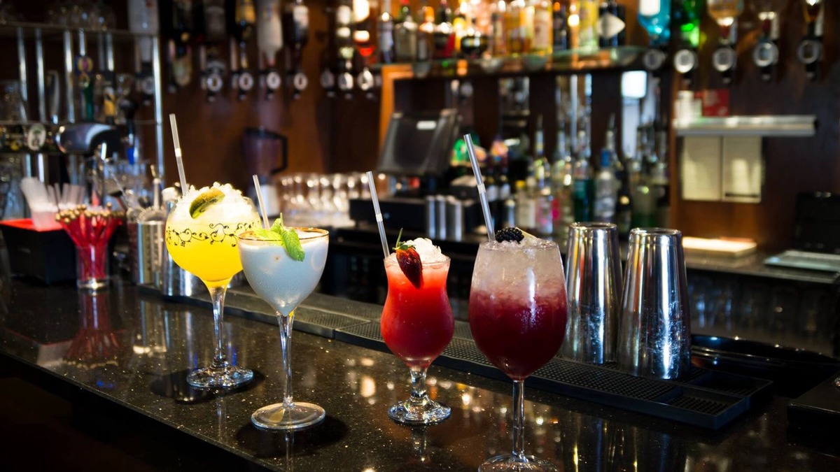 Mauchline Hotel | Fairburn Hotel