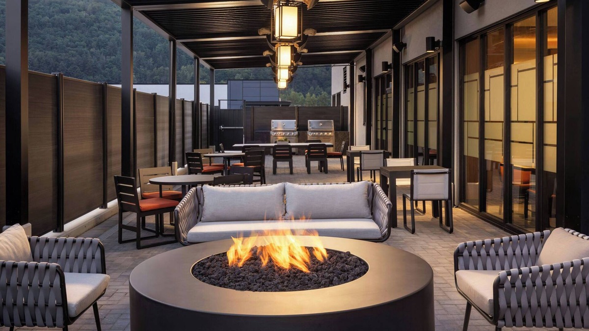 Chilliwack Proper Village West Hotel | Fairfield by Marriott Inn & Suites Chilliwack