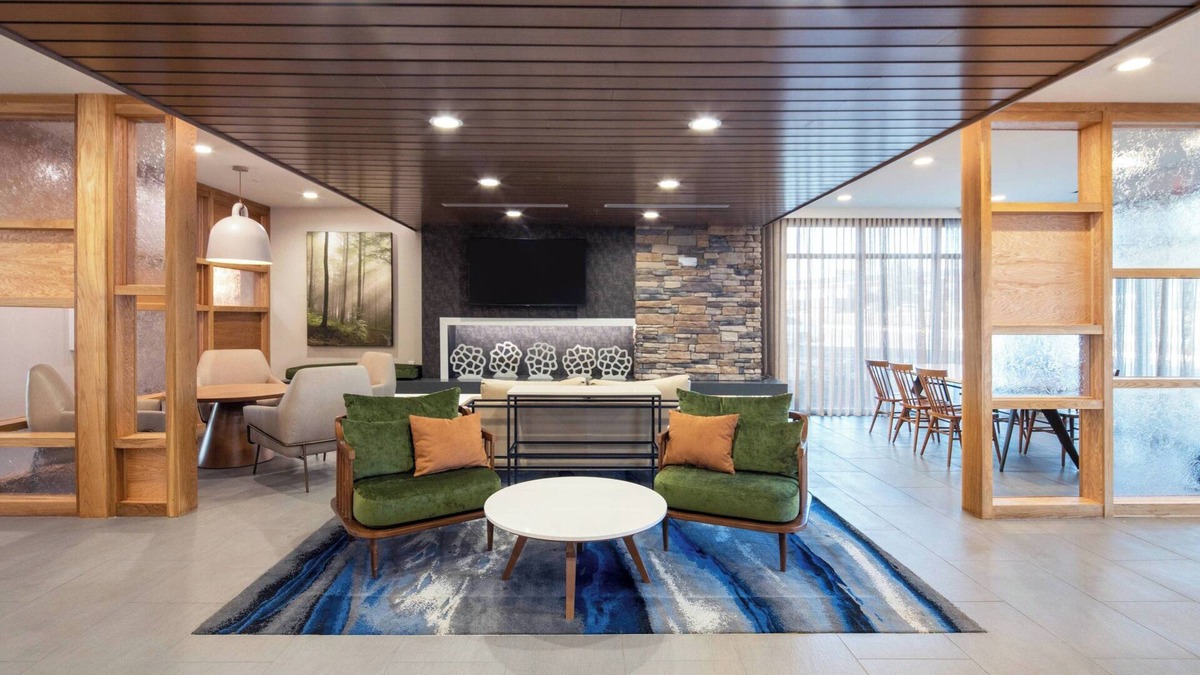Northwest Pensacola Hotel | Fairfield by Marriott Inn & Suites Pensacola Pine Forest