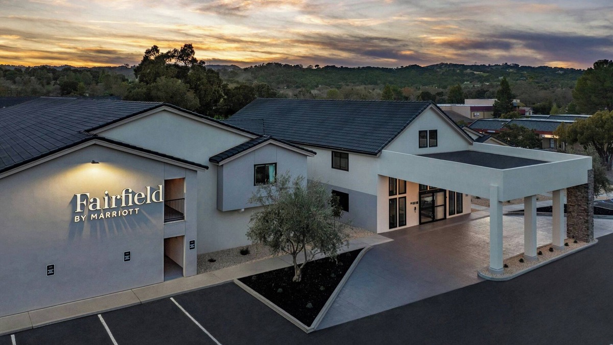 Atascadero Hotel | Fairfield by Marriott Inn & Suites Atascadero