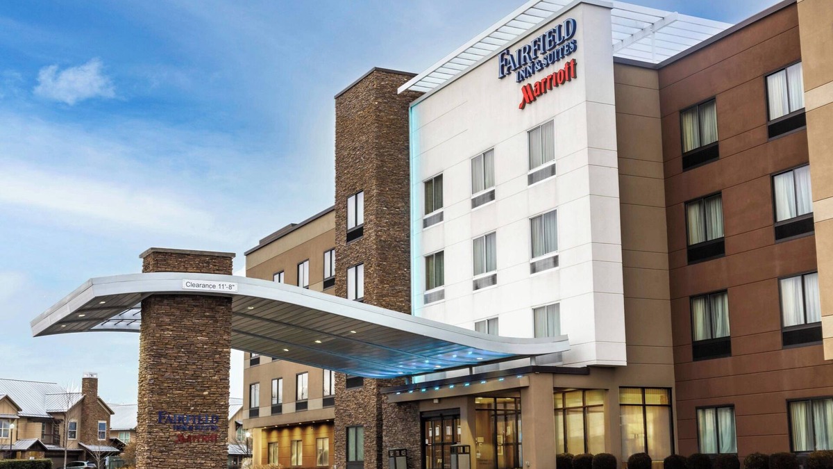 Bowling Green Hotel | Fairfield Inn & Suites Bowling Green