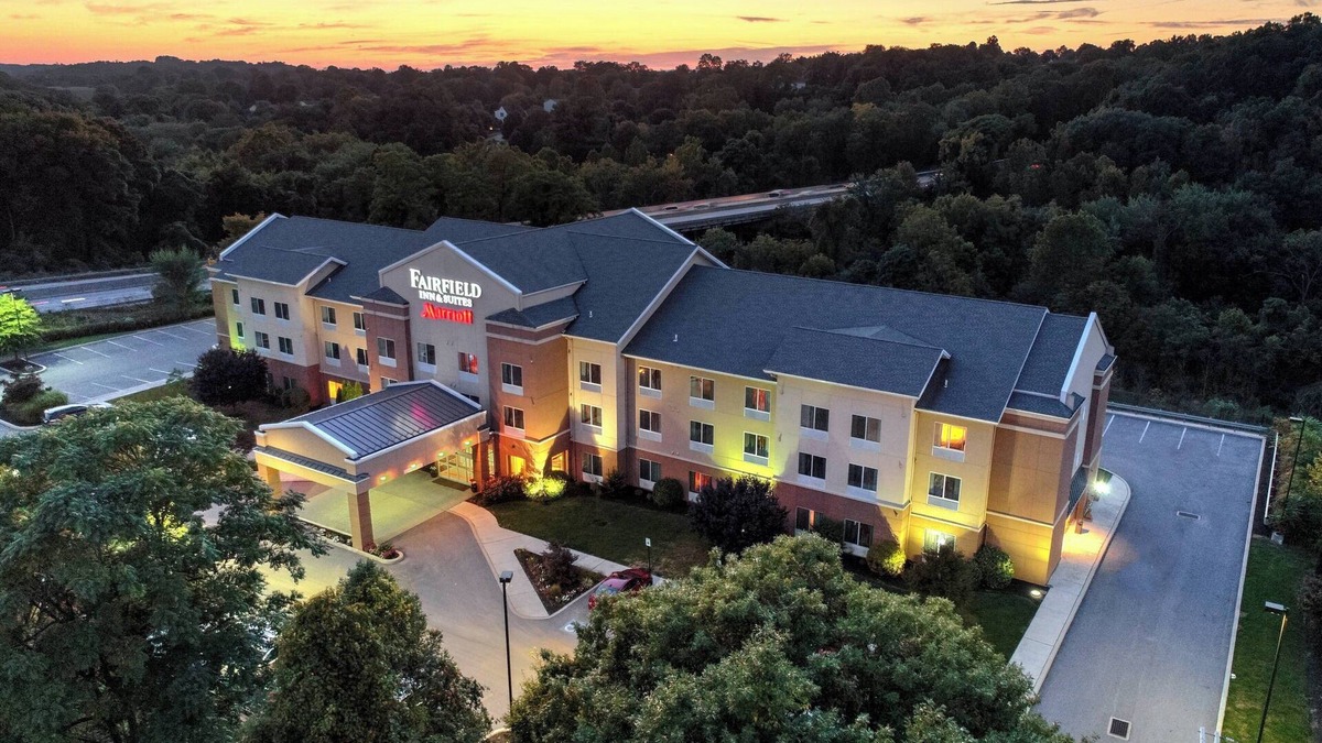 New Cumberland Hotel | Fairfield Inn & Suites by Marriott Harrisburg West