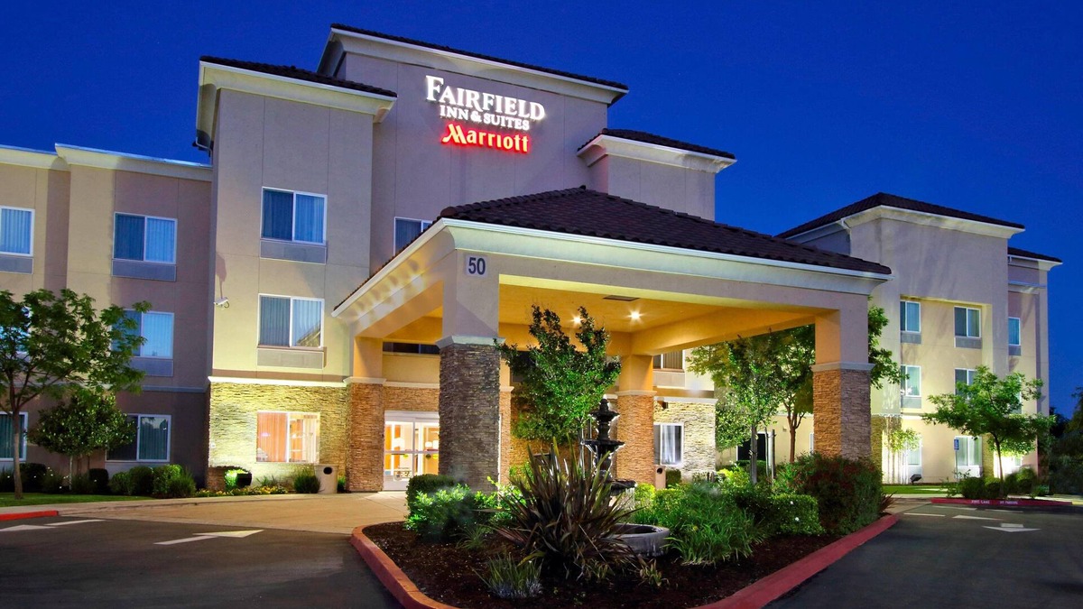 Clovis Hotel | Fairfield Inn & Suites by Marriott Fresno Clovis